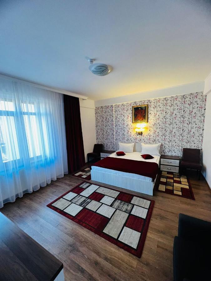 最高酒店 Băile Olăneşti 外观 照片
